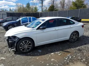 Volkswagen Jetta 1.5L 4 2024