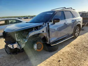 Nissan Pathfinder 3.5L 6 2024