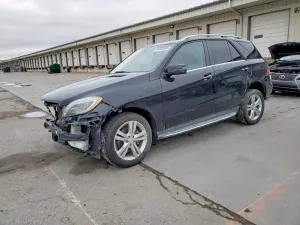Mercedes-Benz ML 3.5L 6 2015