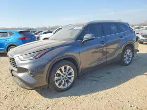 Toyota Highlander 3.5L 6 2021