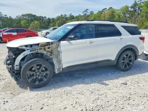 Ford Explorer 2.3L 4 2023