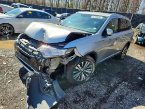 Mitsubishi Outlander 2.4L 4 2019