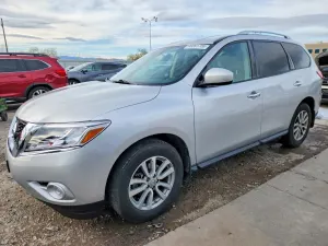 Nissan Pathfinder 3.5L 6 2015