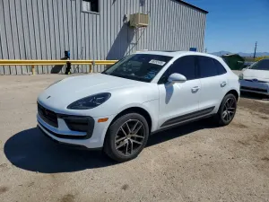 Porsche Macan 2.0L 4 2025