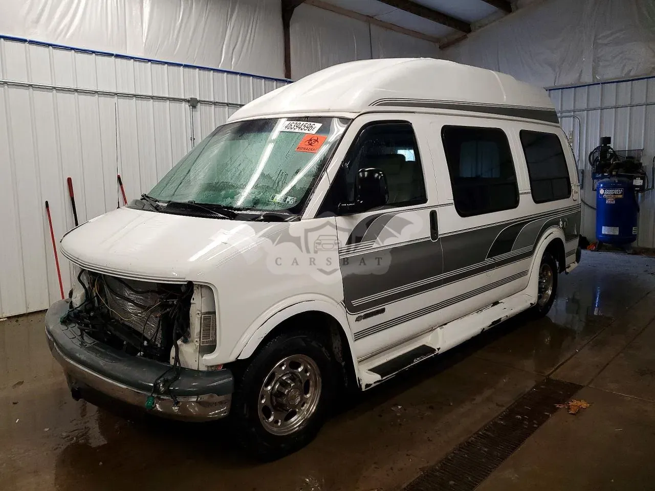 Chevrolet Express 5.7L 8 2001