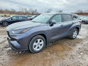 Toyota Highlander 2.4L 4 2023