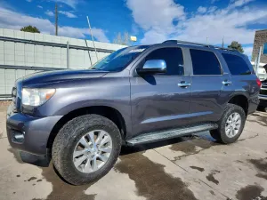 Toyota Sequoia 5.7L 8 2011