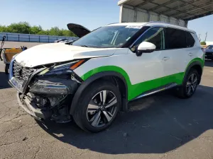 Nissan Rogue 2.5L 4 2021