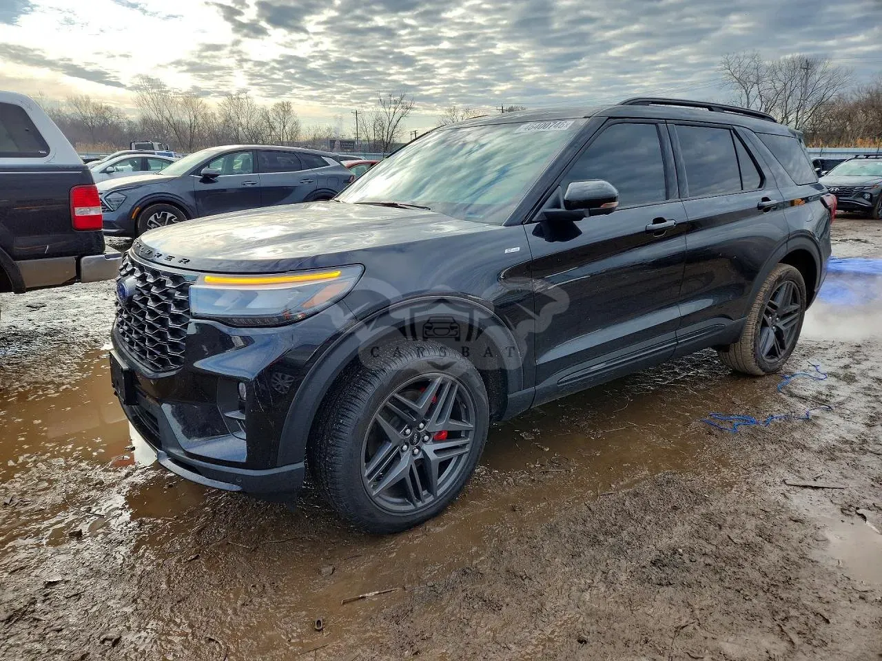 Ford Explorer 2.3L 4 2025
