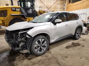 Nissan Rogue 2.5L 4 2021