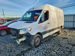 Mercedes-Benz Sprinter 2.0L 4 2023