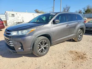 Toyota Highlander 2.7L 4 2018