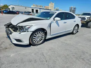 Lexus LS 4.6L 8 2017