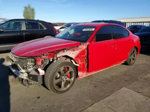 Alfa Romeo Giulia 2.0L 4 2017
