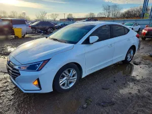 Hyundai Elantra 2.0L 4 2020