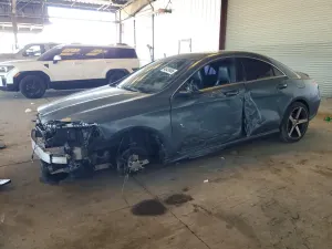Mercedes-Benz CLA 2.0L 4 2014