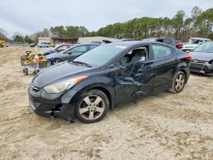 Hyundai Elantra 1.8L 4 2013