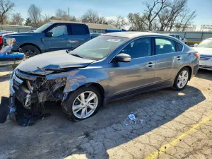 Nissan Altima 2.5L 4 2015