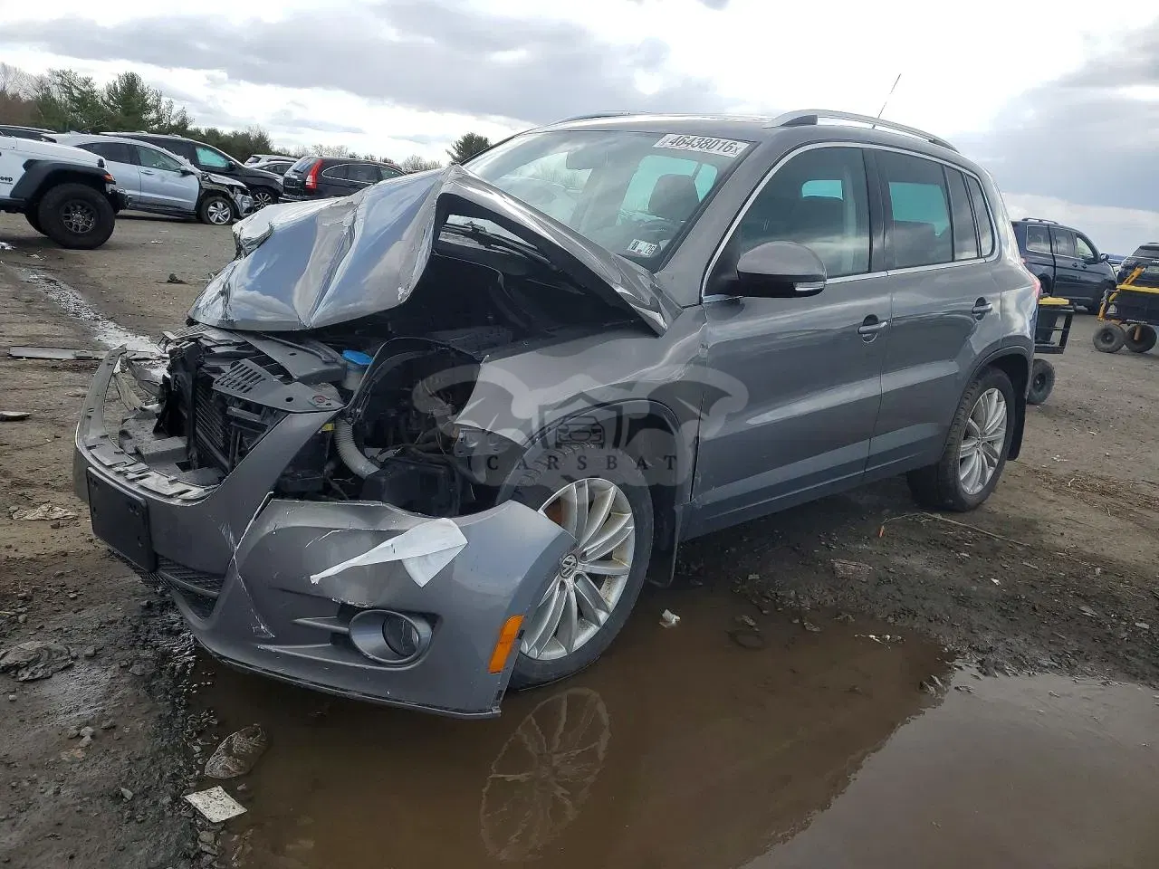 Volkswagen Tiguan 2.0L 4 2011