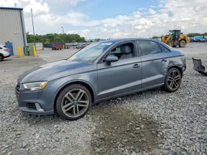 Audi A3 2.0L 4 2017