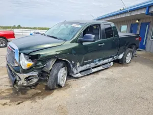 Toyota Tundra 4.6L 8 2011