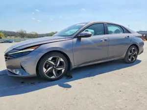 Hyundai Elantra 2.0L 4 2021