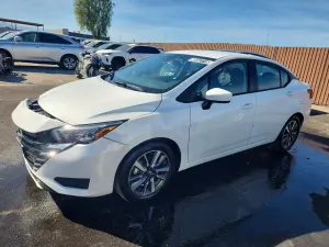 Nissan Versa 1.6L 4 2025