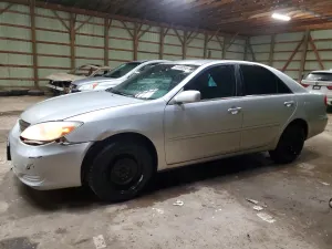 Toyota Camry 2.4L 4 2004