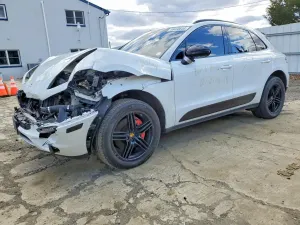 Porsche Macan 3.0L 6 2018