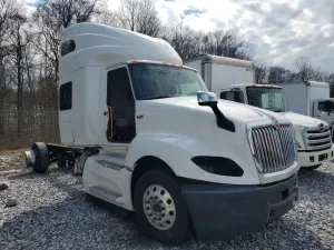 International LT Series 15.0L 6 2022