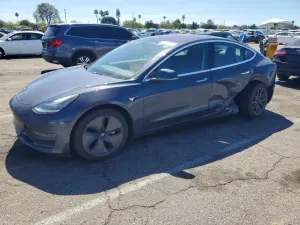 Tesla Model 3 2018