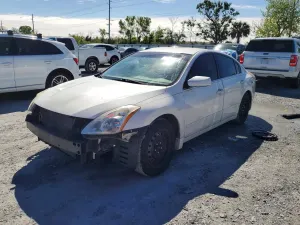 Nissan Altima 2.5L 4 2012