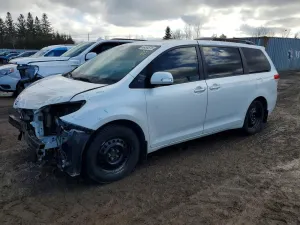 Toyota Sienna 3.5L 6 2014