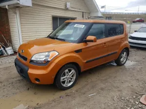 Kia Soul 2.0L 4 2011