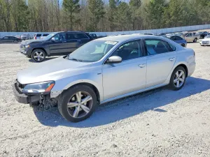 Volkswagen Passat 1.8L 4 2015