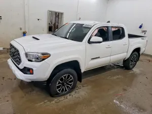 Toyota Tacoma 3.5L 6 2021