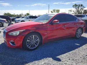 Infiniti Q50 3.0L 6 2021