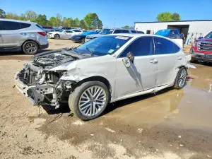 Lexus ES 3.5L 6 2015