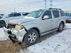 Nissan Pathfinder 4.0L 6 2010