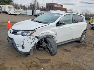 Toyota Rav4 2.5L 4 2015
