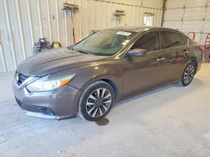 Nissan Altima 2.5L 4 2017