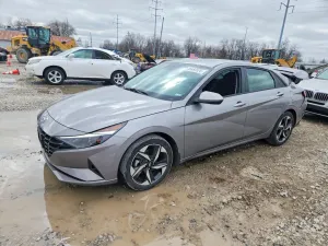 Hyundai Elantra 2.0L 4 2023
