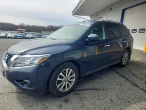 Nissan Pathfinder 3.5L 6 2014