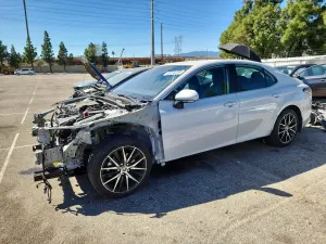 Toyota Camry 2.5L 4 2024