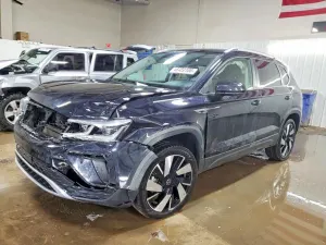 Volkswagen Taos 1.5L 4 2024