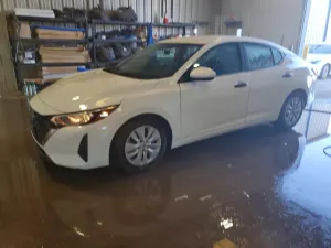 Nissan Sentra 2.0L 4 2025