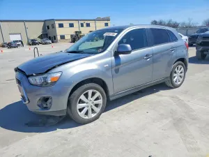 Mitsubishi Outlander 2.0L 4 2015