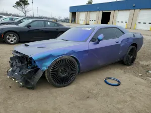 Dodge Challenger 5.7L 8 2015