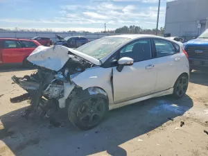 Ford Fiesta 1.6L 4 2019