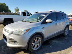 Ford Escape 2.0L 4 2016